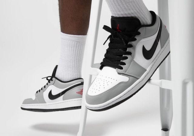 Nike air jordan smoke grey low