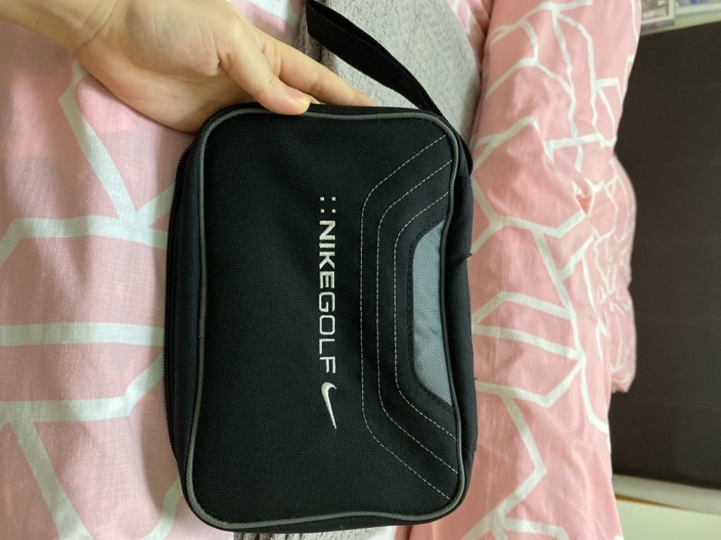 Nike on sale golf pouch