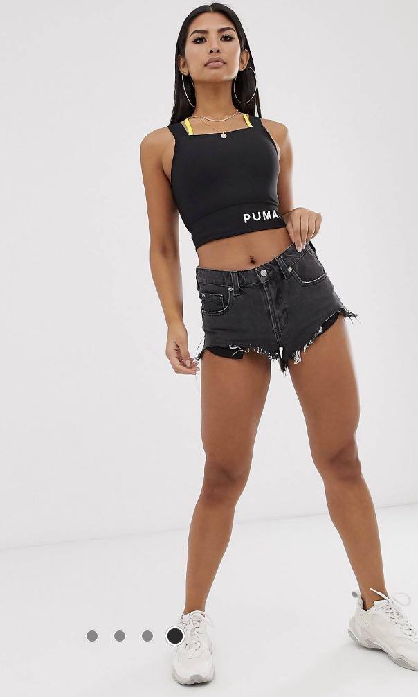 Puma Chase Crop Top in Black Women s Fashion Tops Other Tops on Carousell