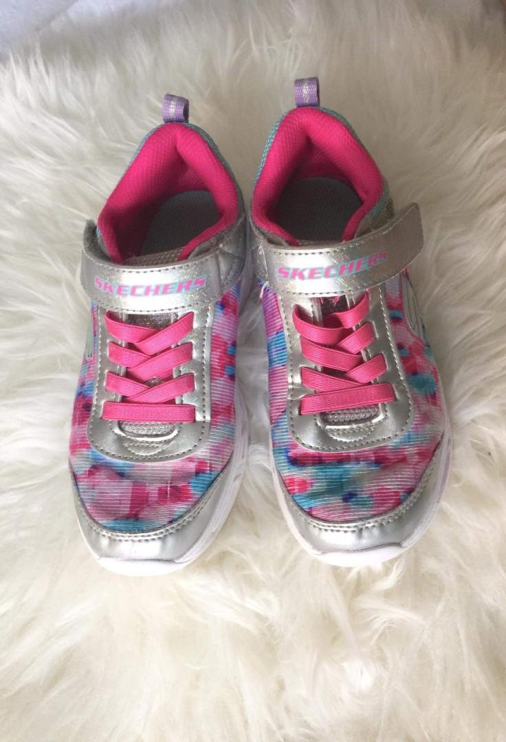 skechers light up shoes size 10