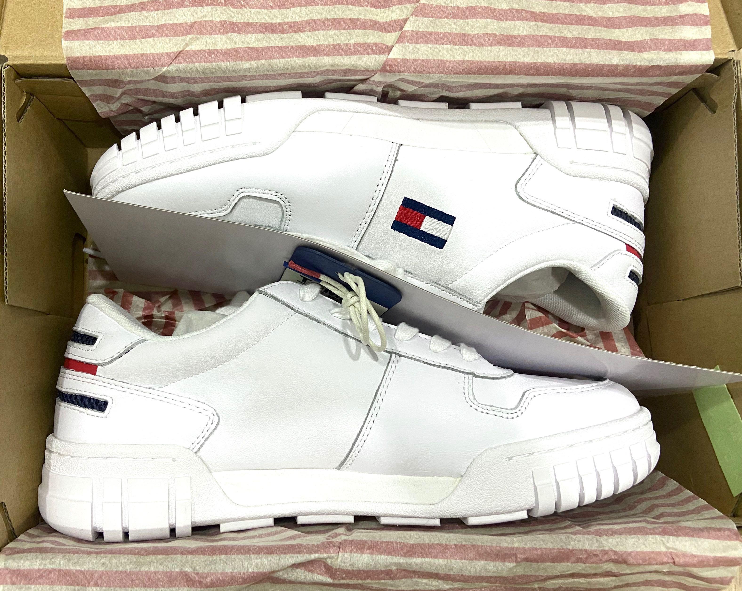 Tommy hilfiger retro trainers 2025