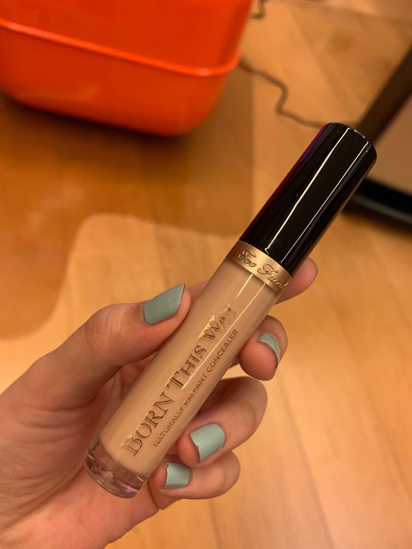 TOO FACED BORN THIS WAY CONCEALER (Category: Makeup) located in Quezon City. Submitted by xlgkx (Listing ID 1042903363, Image 1). Description: * Oil-free formula * Medium coverage * Conceals blemishes giving a radiant looking skin * Brightens dark areas Shade: Light .