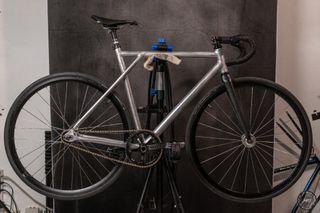 triple triangle fixed gear