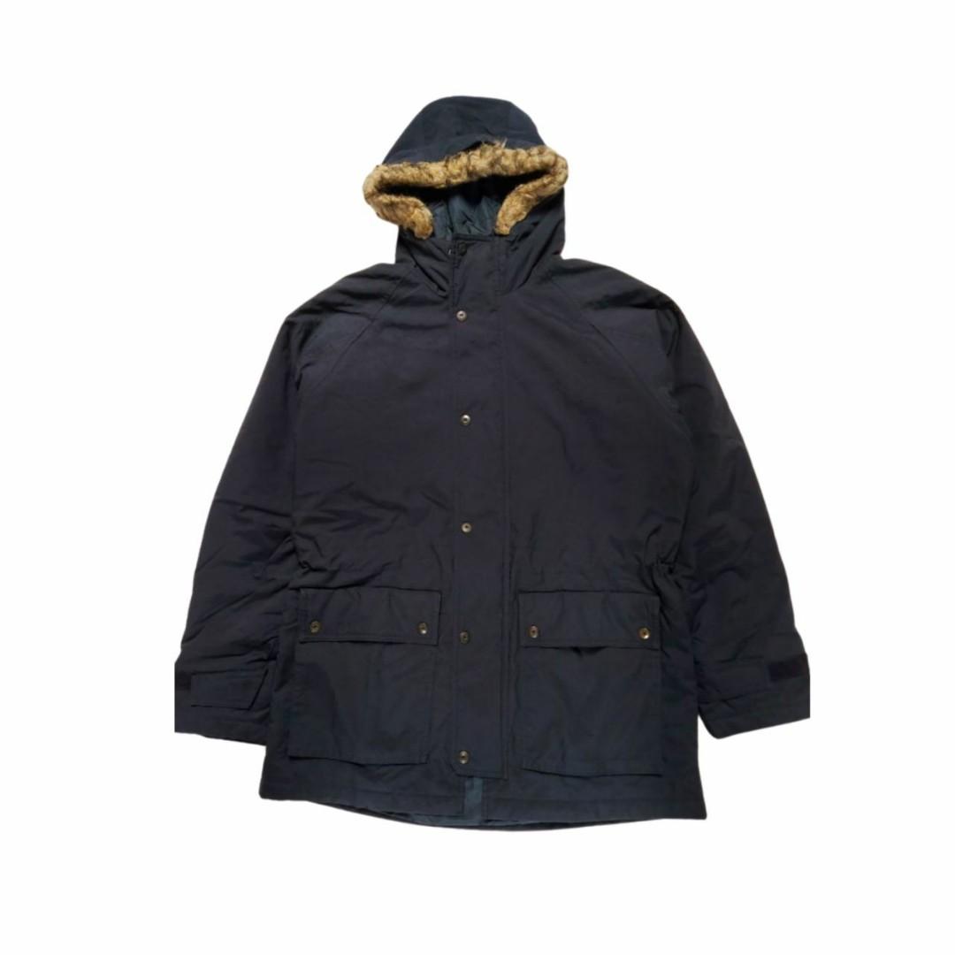 Uniqlo Parka Jacket, Fesyen Pria, Pakaian , Baju Luaran di Carousell