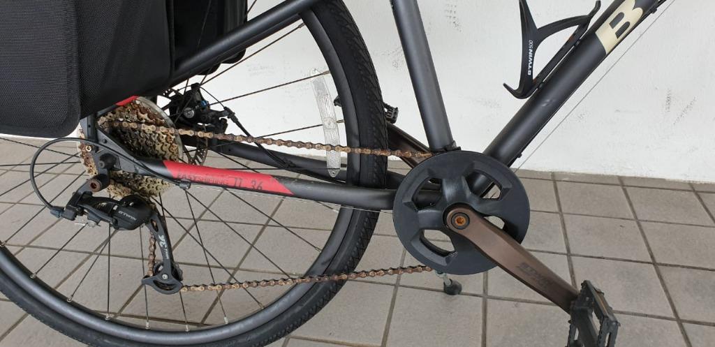 Used Riverside 500 Hybrid Bike, Sports Equipment, Bicycles & Parts ...