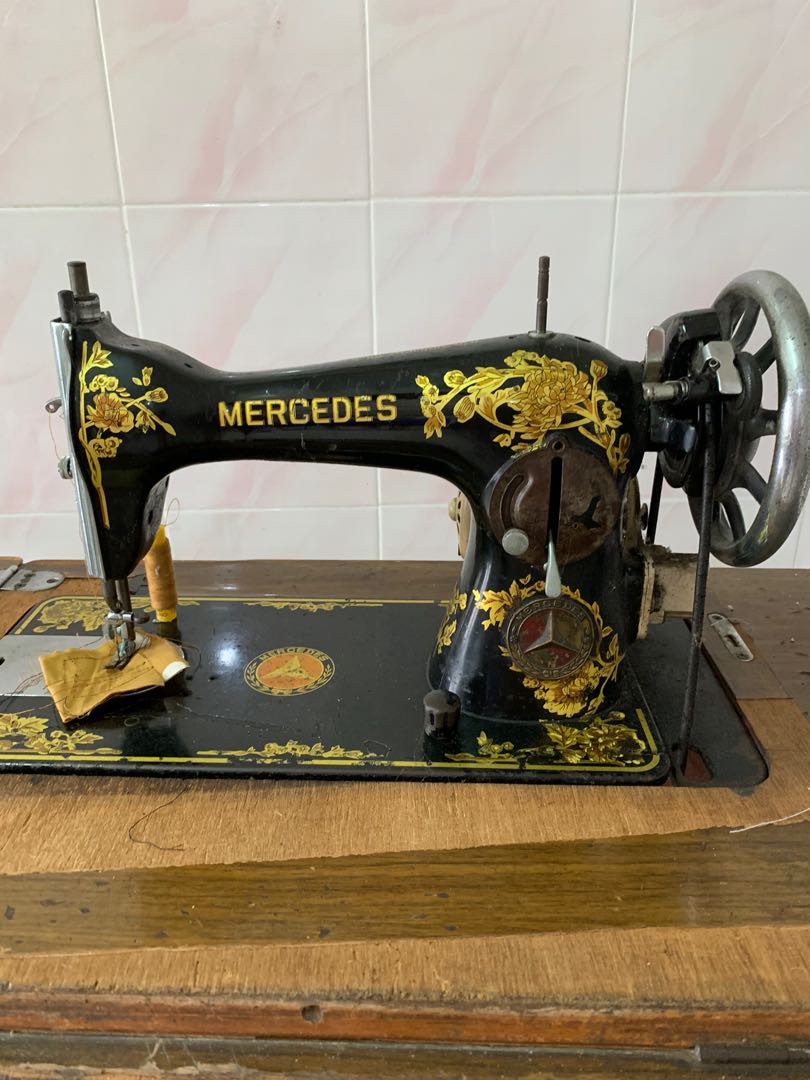 Vintage sewing machine Mercedes rare collection , Hobbies & Toys