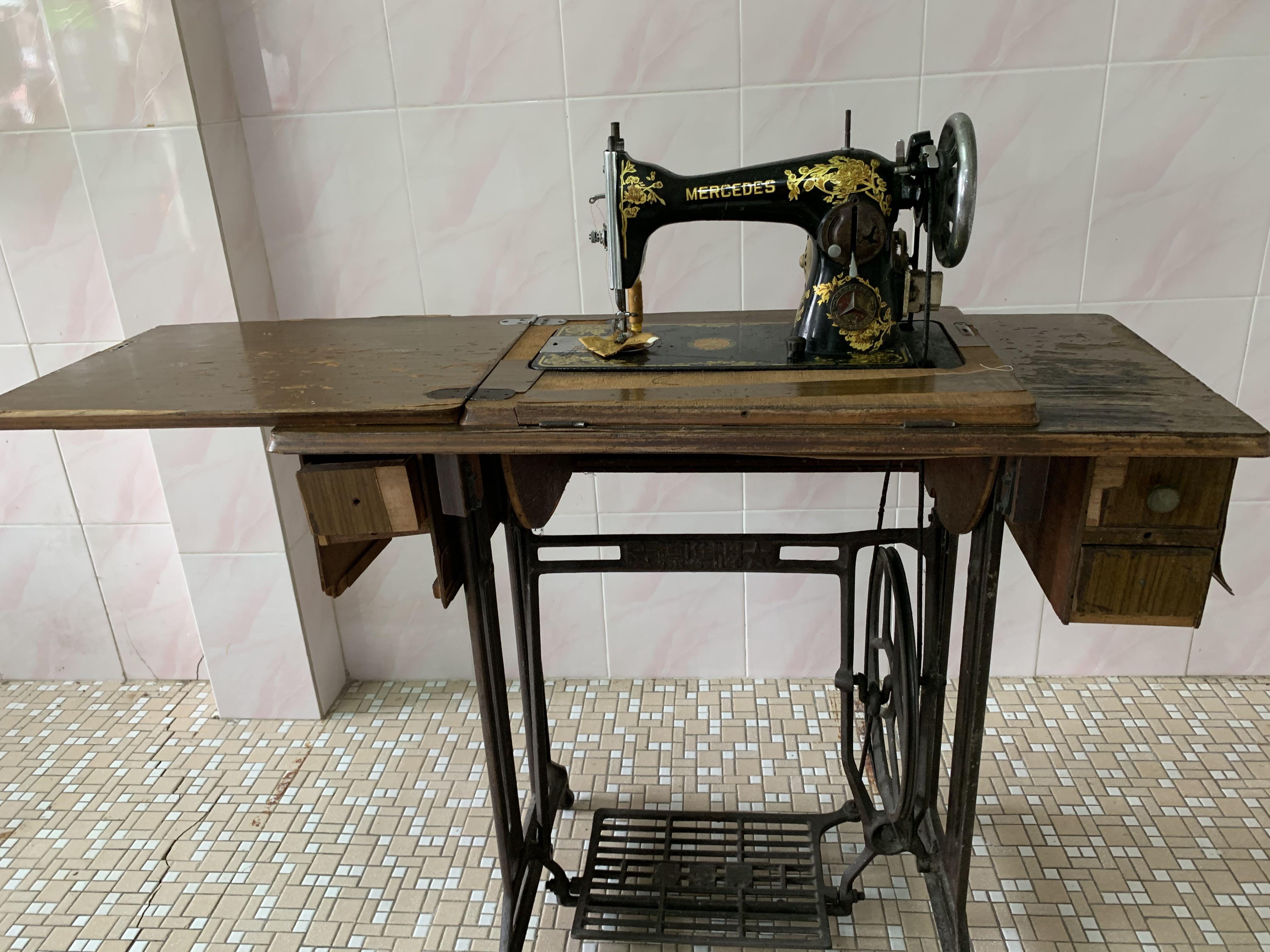 Vintage sewing machine Mercedes rare collection , Hobbies & Toys