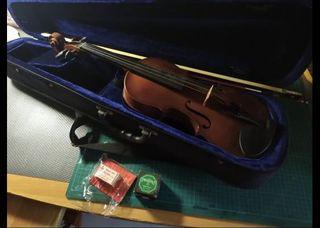 Violin Kapok brand
