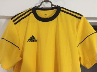 Adidas Jersey Shirts Athletic Sports Clothing Carousell Philippines - posebna prodaja res udobno prva stopnja adidas t shirt roblox familialsystem com