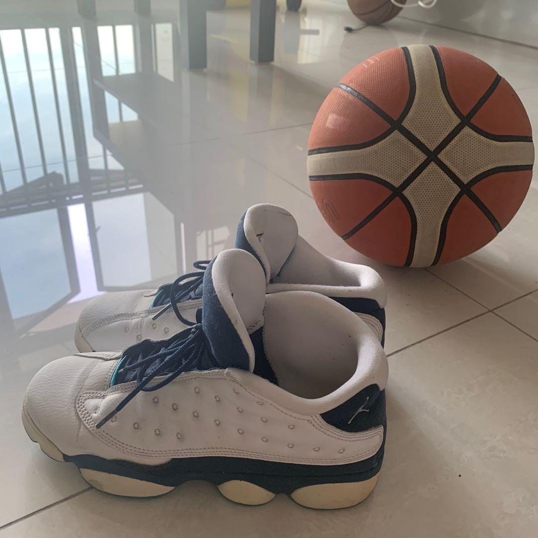 Jordan 13 shop low hornets