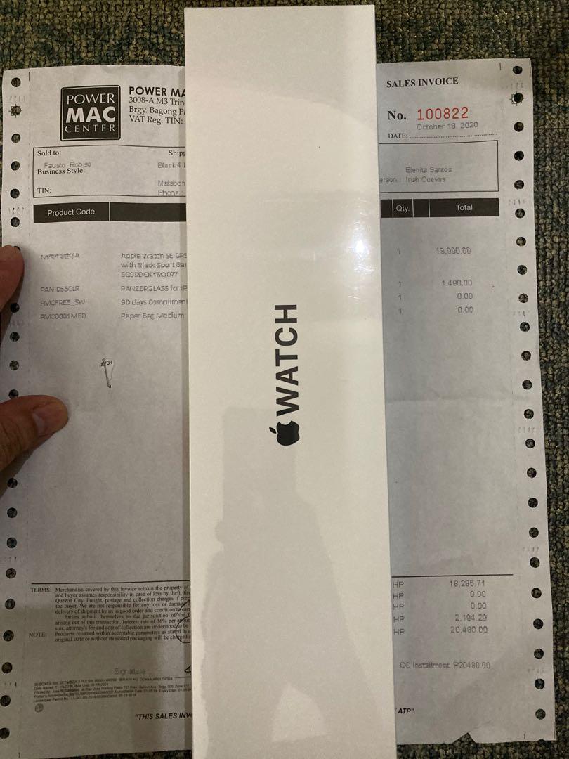 Apple Watch Series 6 SE 44mm (Category: Portable Audio Accessories) located in Caloocan City. Submitted by applekid1973 (Listing ID 1042968839, Image 2). Description: Apple watch seies 6 44mm Color is space gray Brand new and sealed Complete with receipt from powermac Mitup in sm north or trinoma Please text me for faster transaction .