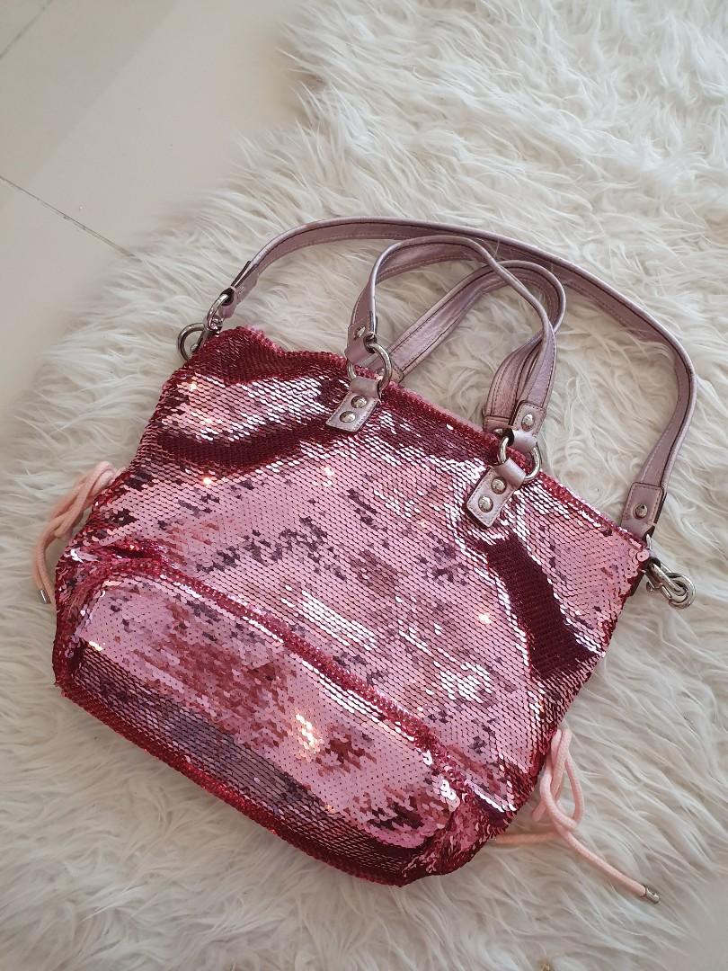 Authentic Coach XI Poppy Sequin Bag, Women's Fashion, Bags & Wallets, Purses  & Pouches on Carousell