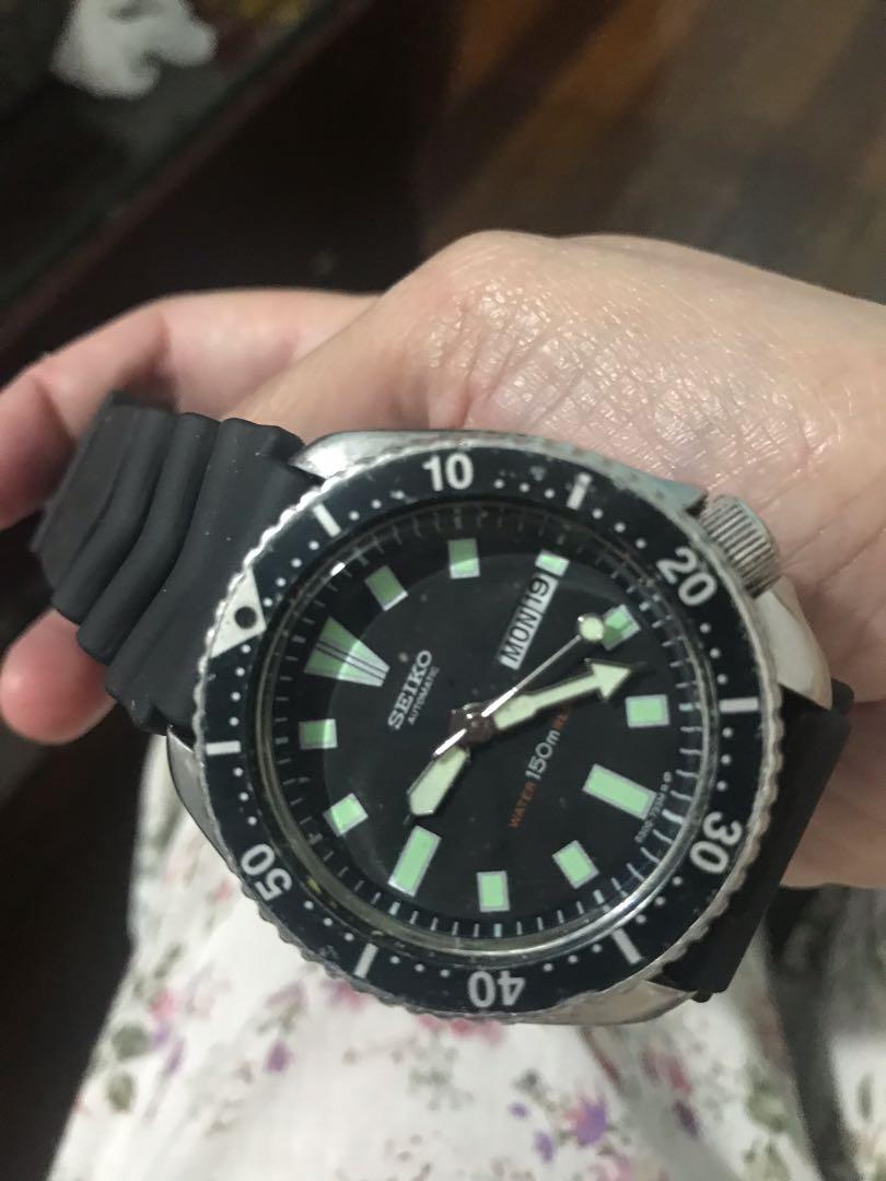 Authentic Seiko Divers Automatic Watch Luminous ( 150M Water Resist ),  Men's Fashion, Watches & Accessories, Watches on Carousell