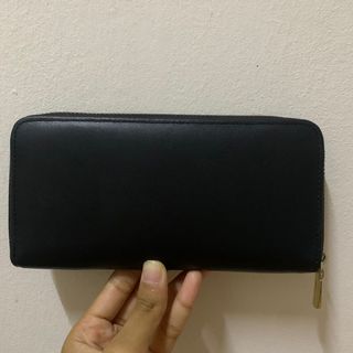 (Category: ) located in . Submitted by bythenaj (Listing ID 1043186027, Image 1). Description: .
