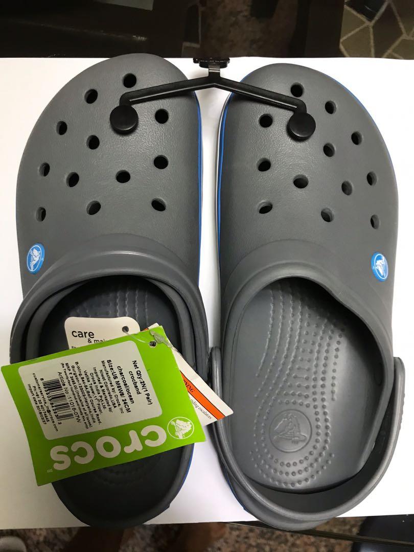 Brand New Crocs- Size US M6/W8/ 24 cm 