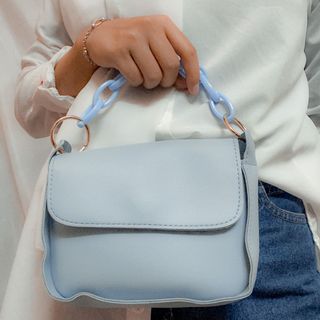 (Category: ) located in . Submitted by kylahebat (Listing ID 1043102387, Image 1). Description: .