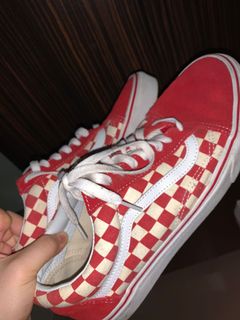 low top red checkered vans