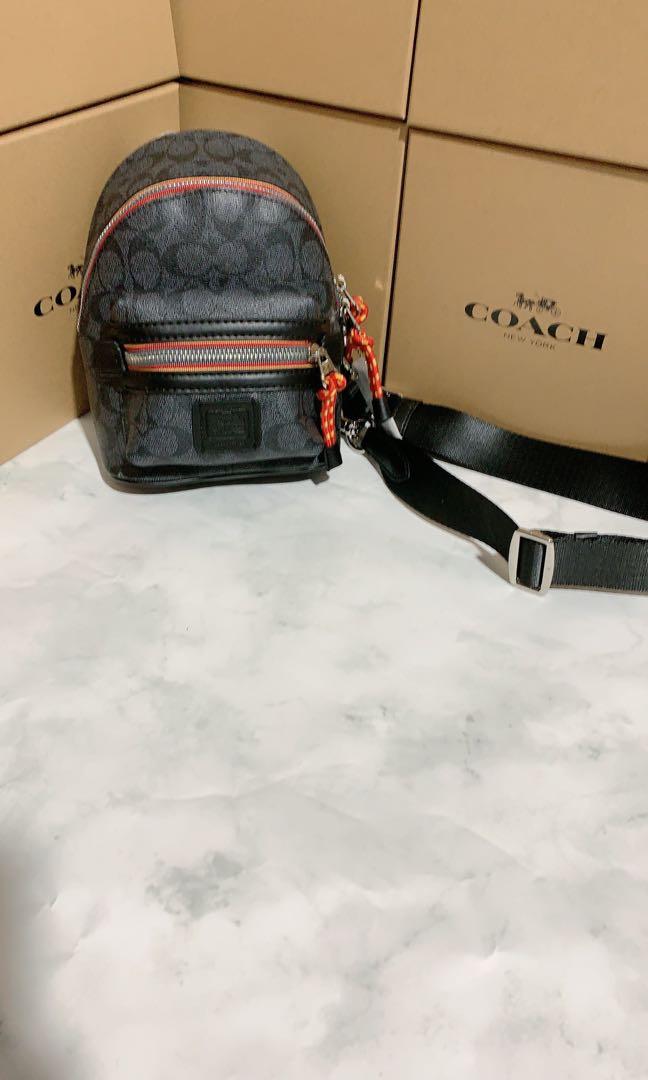 COACH ACADEMY BACKPACK 15 IN SIGNATURE 