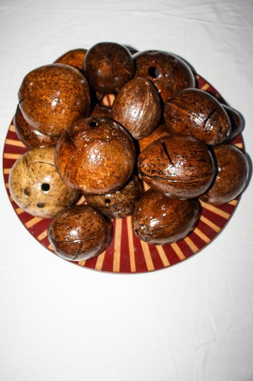 Coconut Shell Coin Bank Seamless and Durable Coconut Shell Coin Bank, Hobbies & Toys