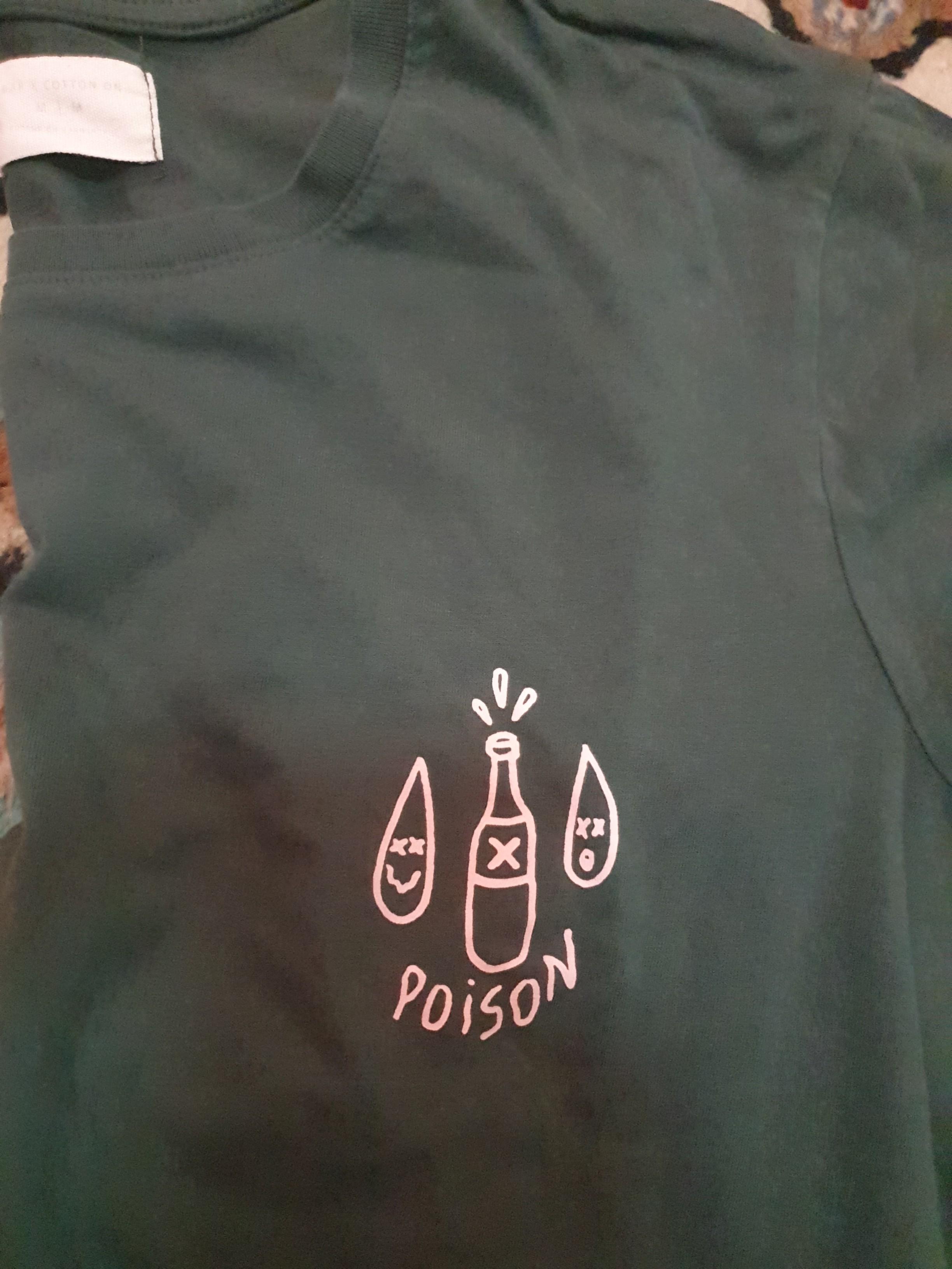 Pink and green graphic tee Outlet
