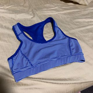 (Category: ) located in . Submitted by closetcravings (Listing ID 1043112062, Image 1). Description: .