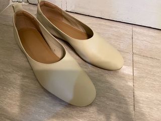 （分類：）位於 。 由 eeyy01 提交（商品編號 1042967861，圖片 1）。簡介： 。