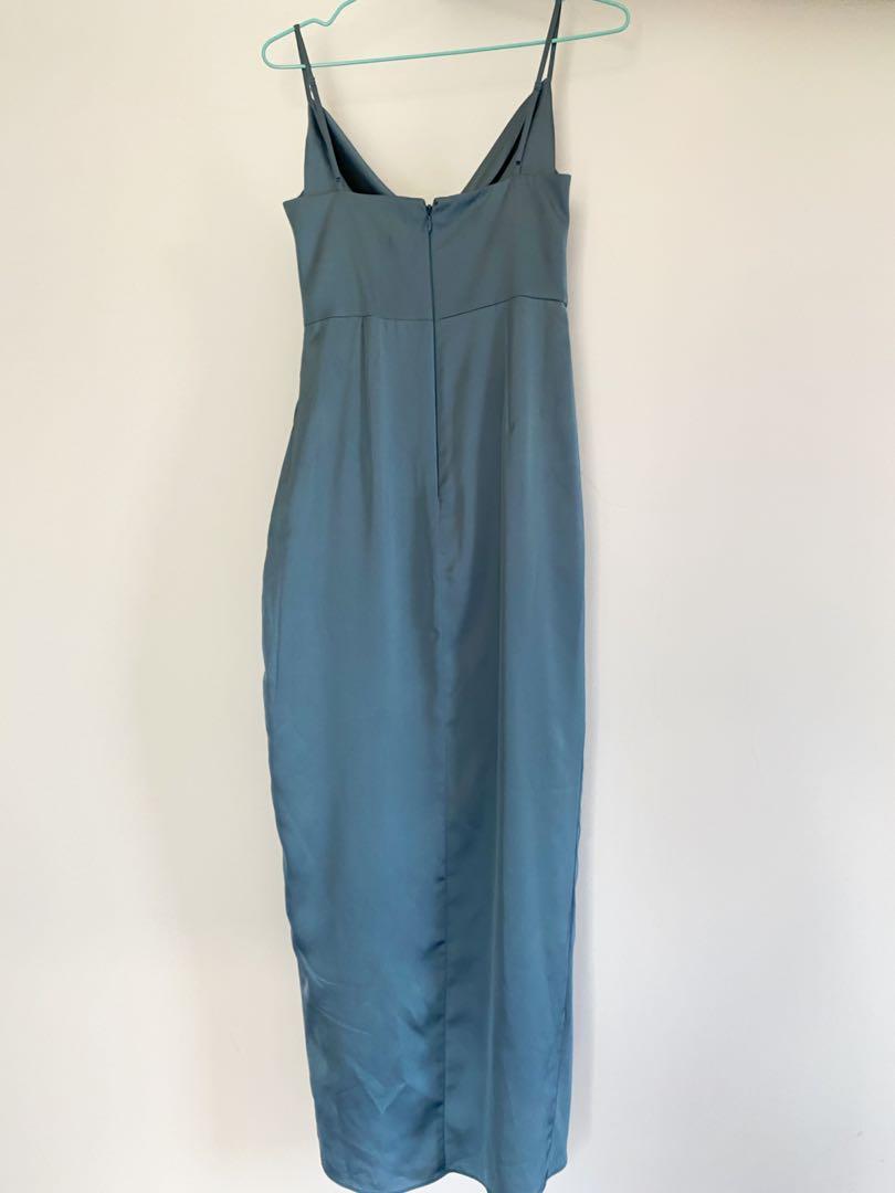 Forever New Holly Cowl Neck Midi Dress Women s Fashion Tops Sleeveless on Carousell