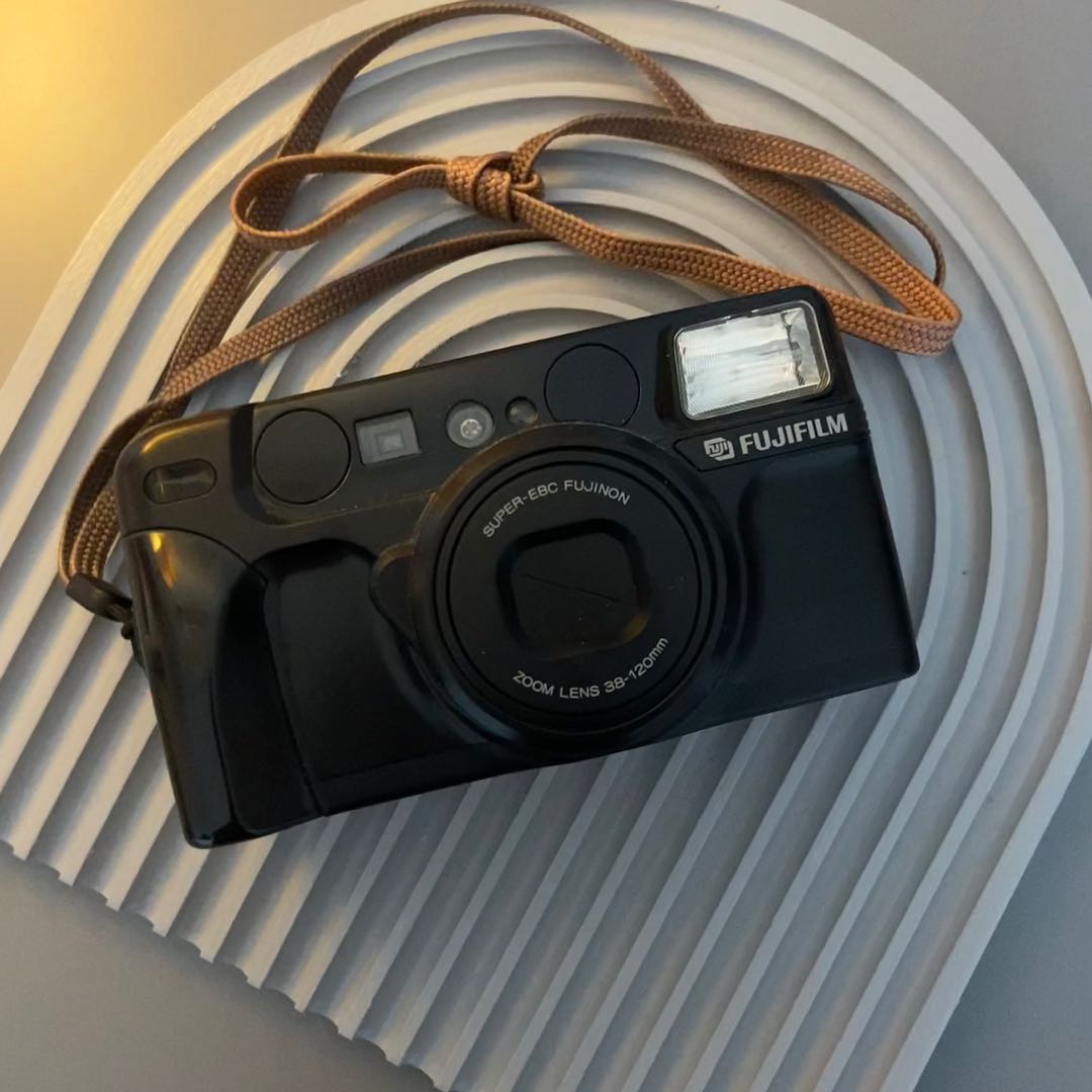 Fujifilm Zoom Cardia Super 312, Photography, Cameras on Carousell