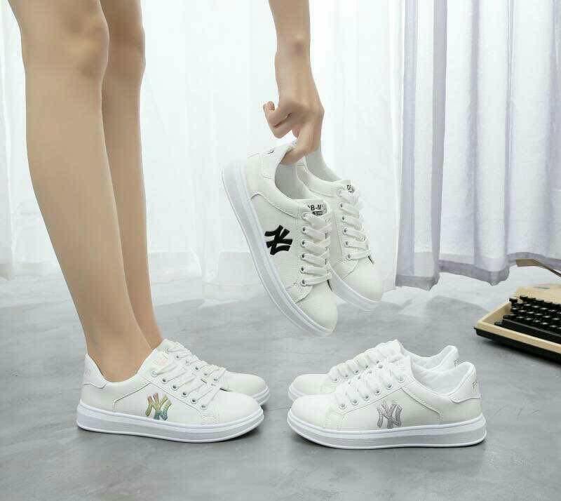 korean fashion sneakers