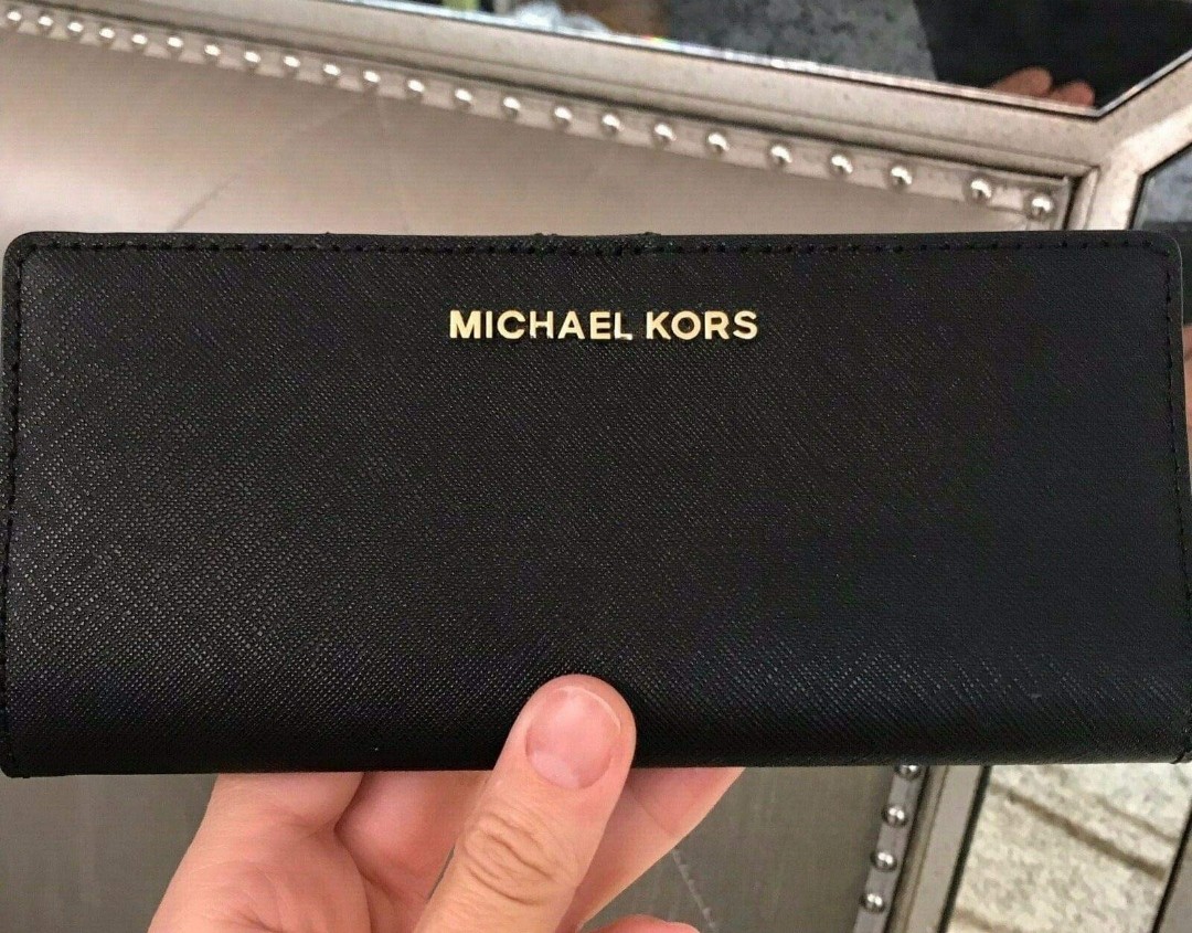 michael kors wallet with id window