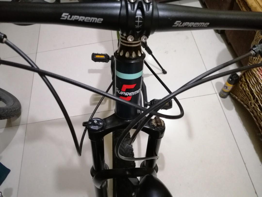 supreme mountain bike