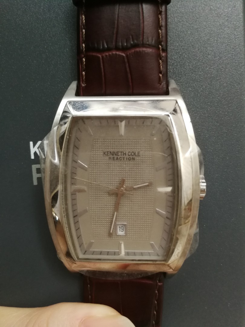 Sold Price: Silver Tone Kenneth Cole Reaction Watch August 4, 0121 7:00 PM  EDT