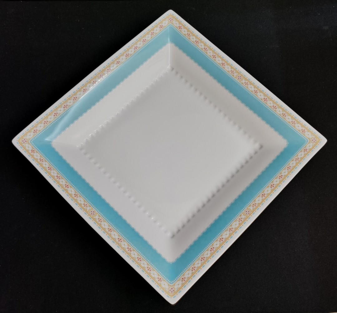 Noritake 2025 square plates