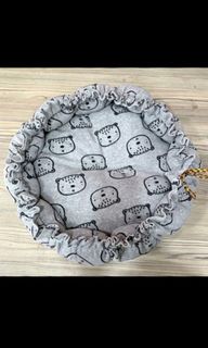 (Category: ) located in . Submitted by khaleena_wardrobe (Listing ID 1043139949, Image 1). Description: .