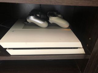 (Category: ) located in . Submitted by cyberboss94 (Listing ID 1043014645, Image 1). Description: .
