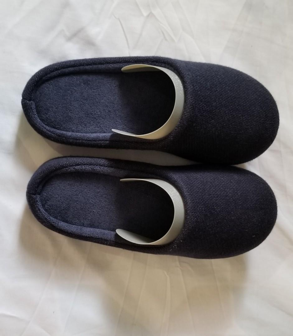 Uniqlo on sale mens slippers
