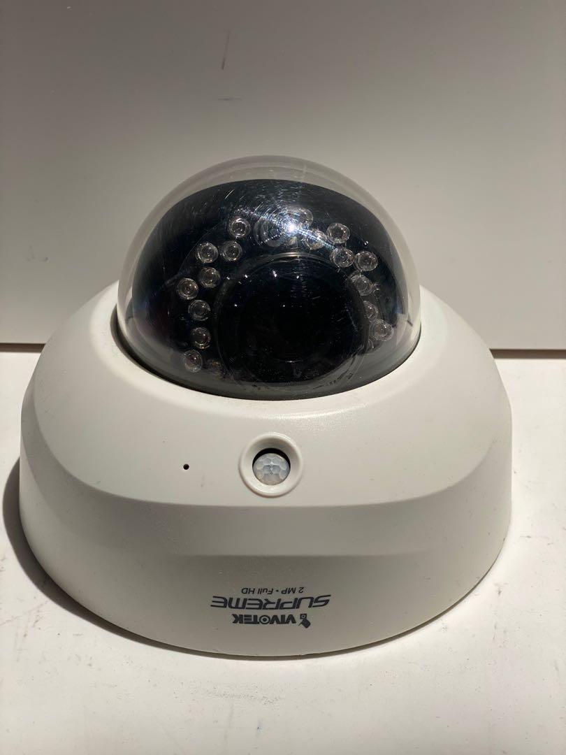 Vivotek FD8134V POE security camera （分類：保安系統及閉路電視）位於 Hong Kong。 由 snowboarder97 提交（商品編號 1043169814，圖片 1）。簡介： 1-Megapixel CMOS Sensor Removable IR-cut Filter for Day & Night Function Built-in IR Illuminators, Effective up to 10 Meters Real-time H.264, MPEG-4 and MJPEG Compression (Triple Codec) Vandal-proof IK10-rated and Weather-proof IP66-rated Housing Built-in 802.3af Compliant PoE Built-in MicroSD/SDHC Card Slot for On-board Storage 3-axis Mec