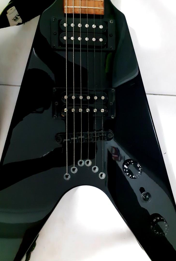Suzuki top flying v