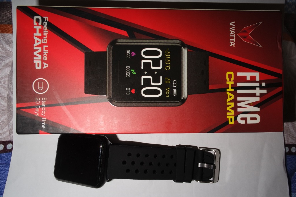 Vyatta fitme champ smartwatch sales