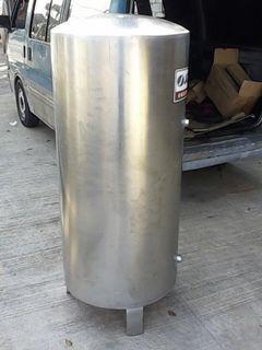 Water tank pressure tank we deliver