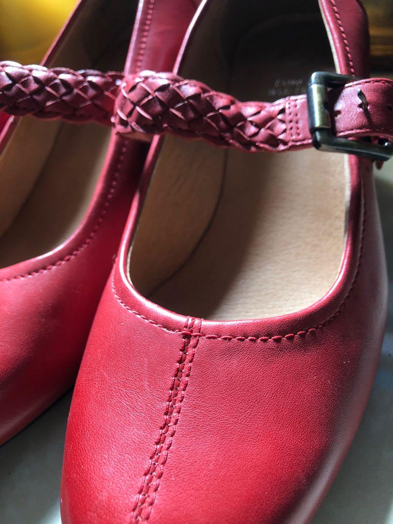 Clark Women Shoes pump heeals Wide Fit