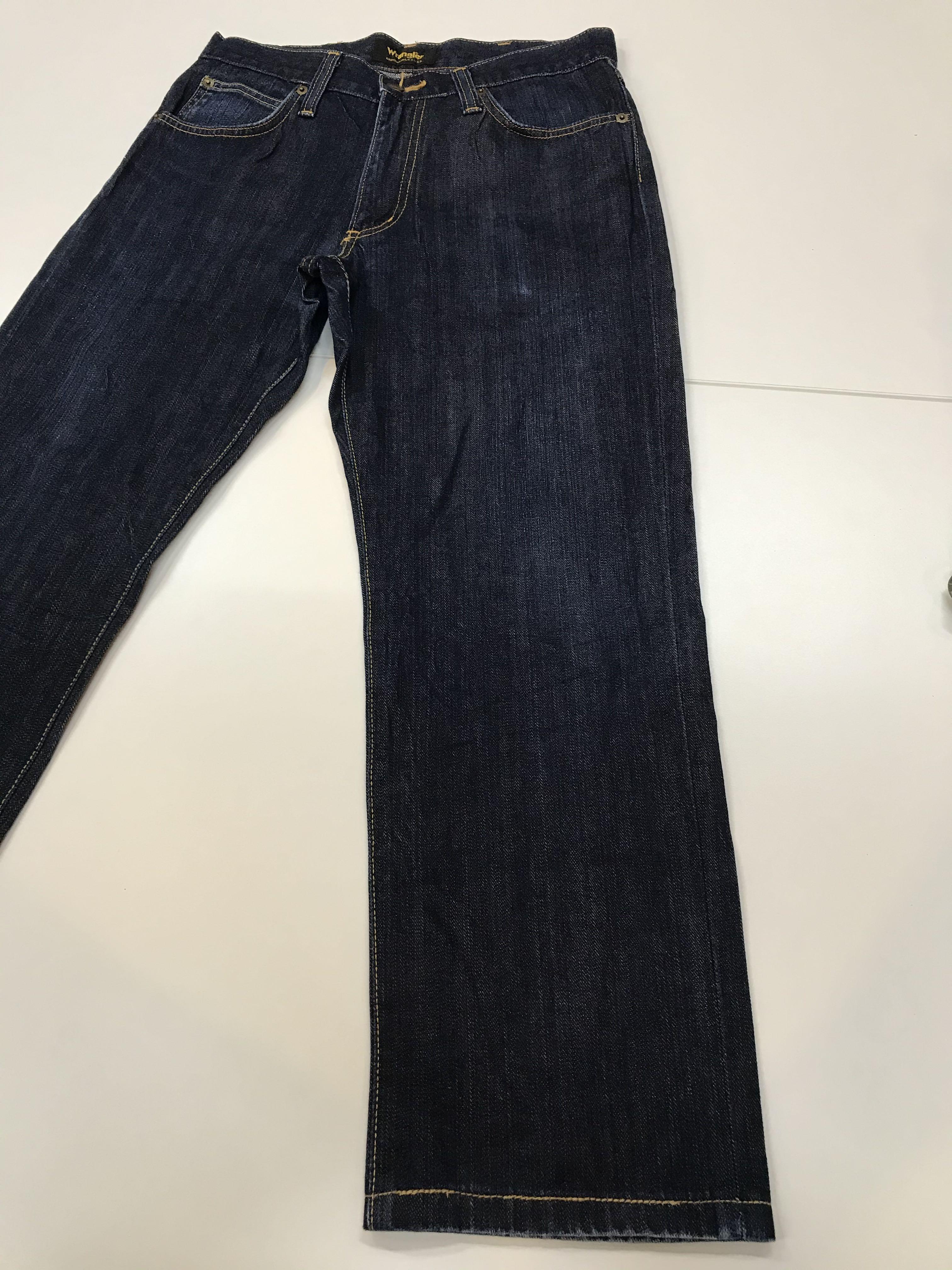Wrangler jeans 30x36.5 Men s Fashion Bottoms Jeans on Carousell