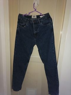(Category: ) located in . Submitted by lacroix26 (Listing ID 1034025174, Image 1). Description: .