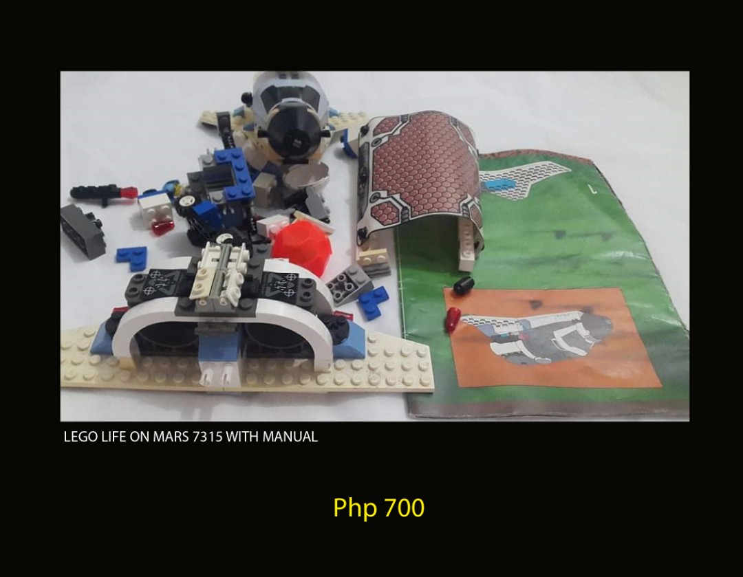 assorted lego bricks