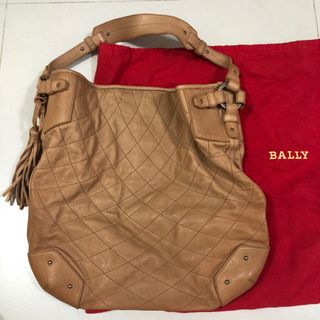 （分類：）位於 。 由 nt000 提交（商品編號 1038988023，圖片 1）。簡介： 。