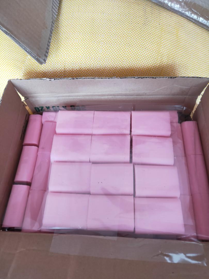 Bath hand soap business 4box (Category: Beauty Enhancer & Weight Management) located in Manila. Submitted by ibentamona (Listing ID 1038839508, Image 1). Description: .