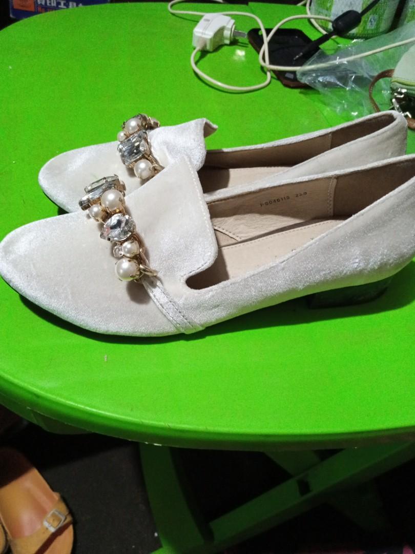 Camille Bis Randa Shoes Women S Fashion Footwear Flats Sandals On Carousell
