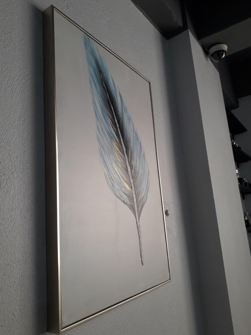 A Single Blue Feather Canvas Painting - Large Frame (Category: Frames & Pictures) located in Quezon City. Submitted by lots2love (Listing ID 1038934434, Image 2). Description: A Single Blue Feather Canvas Painting - Large Frame (without glass) - perfect for offices Size: 36 inches Height x 24 inches diameter x 1.5 inches width (thickness) - used but in good condition - Last price at P2,000 Location: Roxas District, QC.