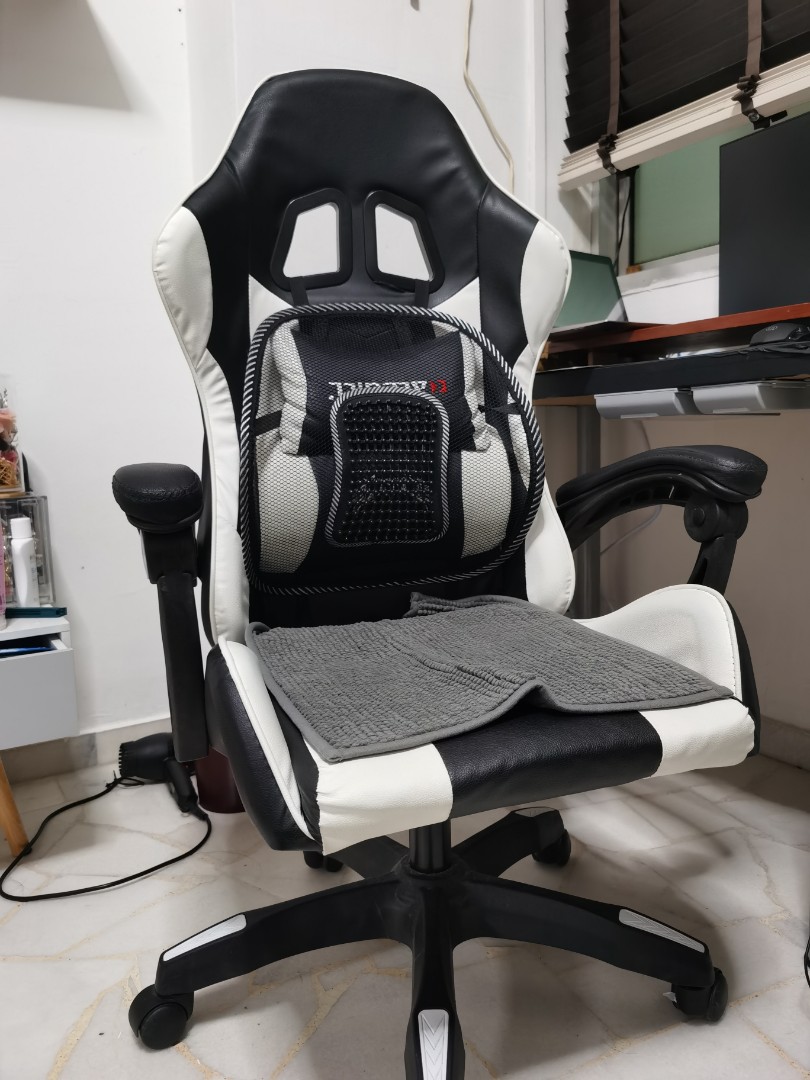 Value for cheap money gaming chair