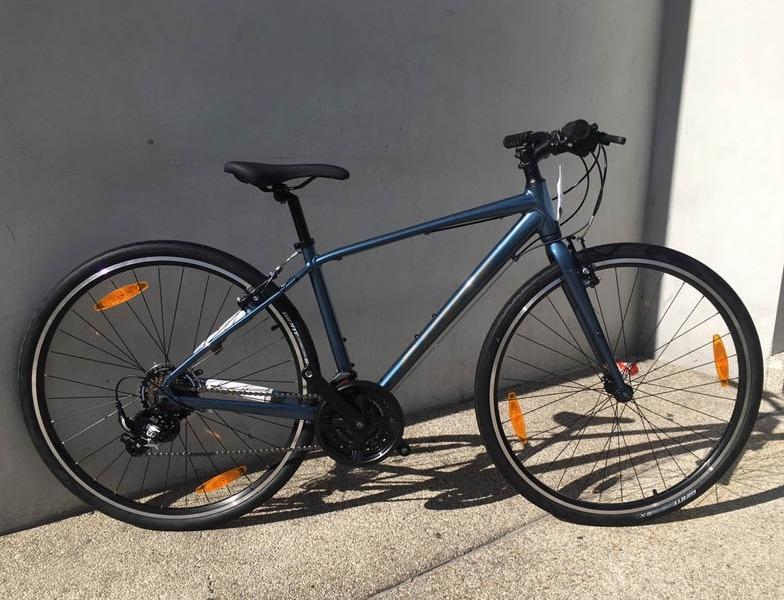 GIANT 2021 ESCAPE 3 GIANT 2021 ESCAPE 3 ROAD BIKE BLUE ASHES sold Carousell